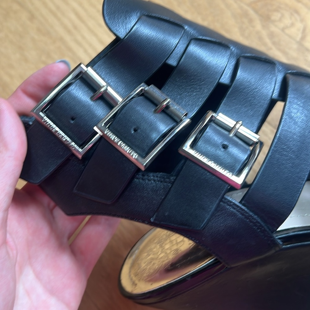 Vince Camuto Black Strappy Gladiator Wedge Sandals with Buckles – Size 8.5M - Picture 10 of 12